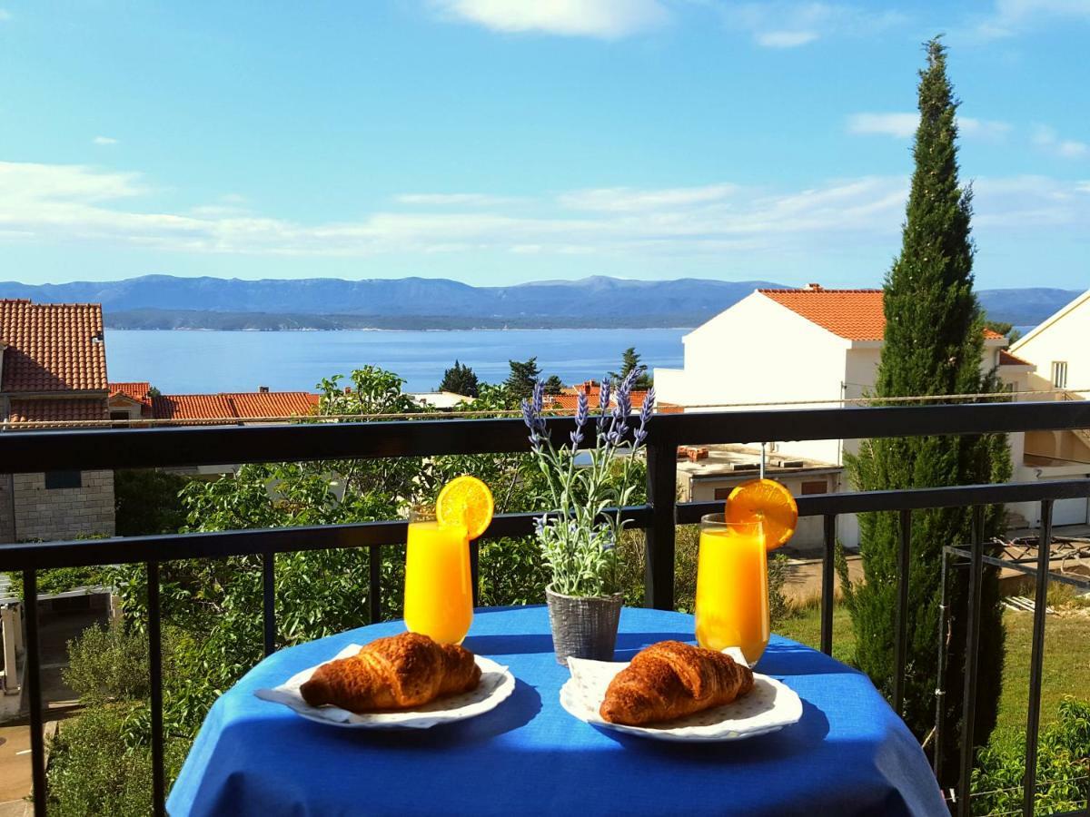 Apartmani Bezma Bol Kültér fotó