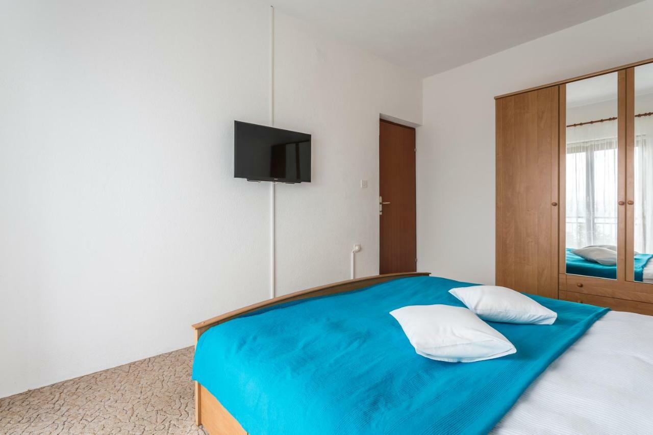 Apartmani Bezma Bol Kültér fotó